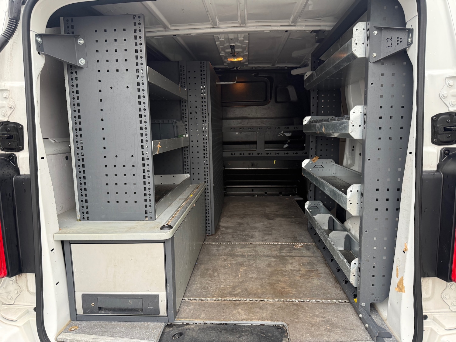 Used Vauxhall Vivaro 2020 for sale - 77632656: Photo 5