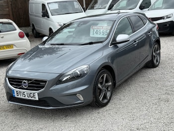 Used Volvo V40 2015 for sale - 75643350: Photo