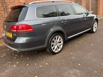 Used Volkswagen Passat 2013 for sale - 79650071: Photo