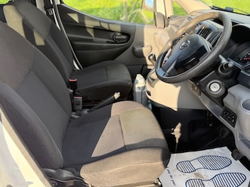 Used Nissan NV200 2018 for sale - 76799590: Photo