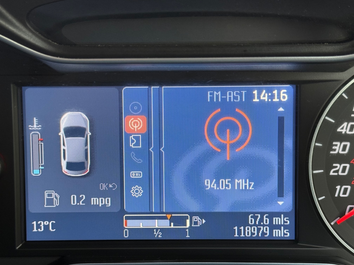 Used Ford S-Max 2012 for sale - 76902475: Photo 15