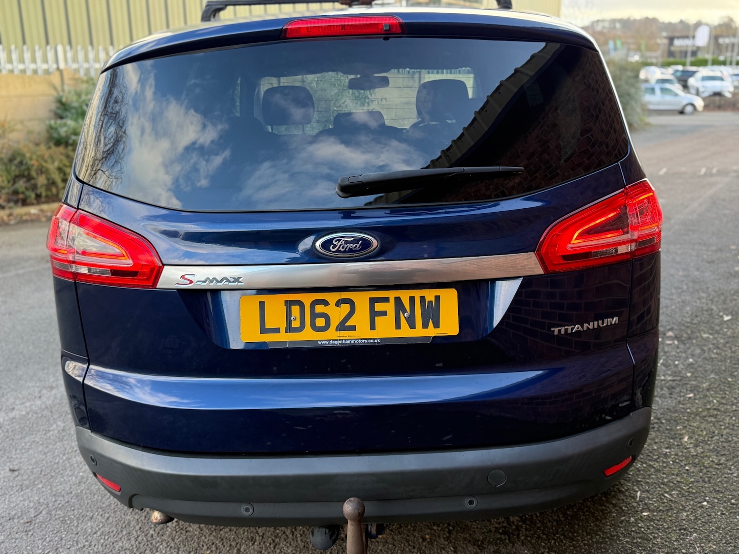 Used Ford S-Max 2012 for sale - 76902475: Photo 3