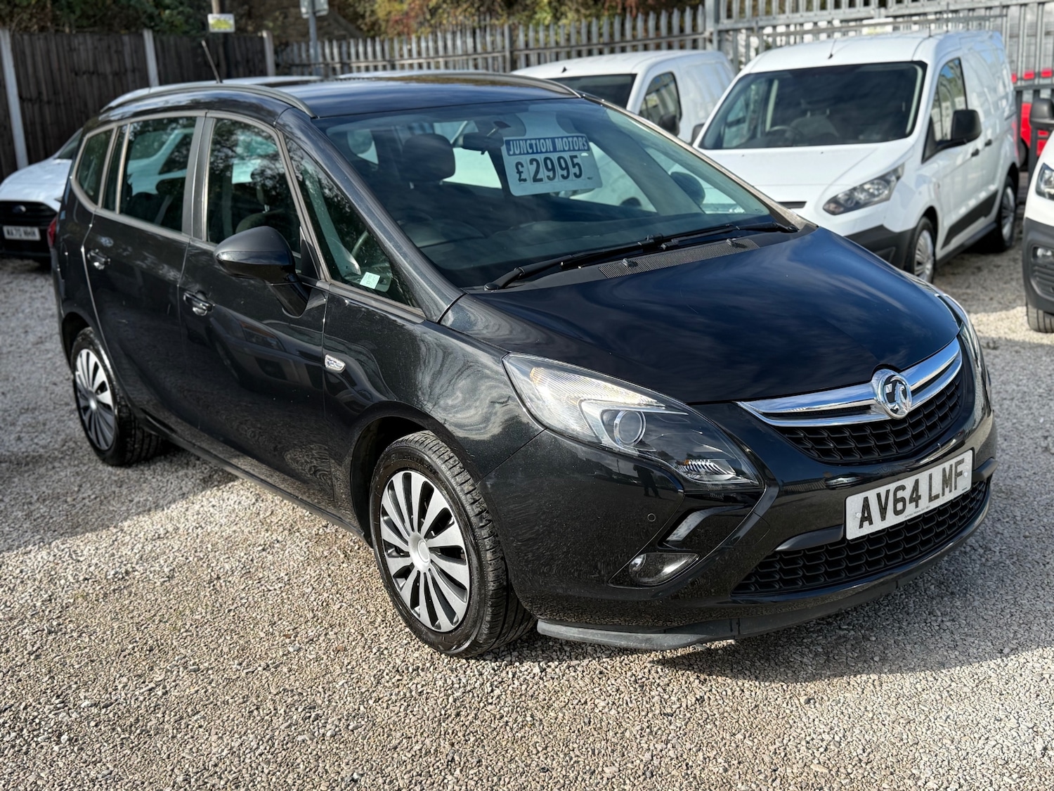 Used Vauxhall Zafira 2014 for sale - 76358359: Photo 2