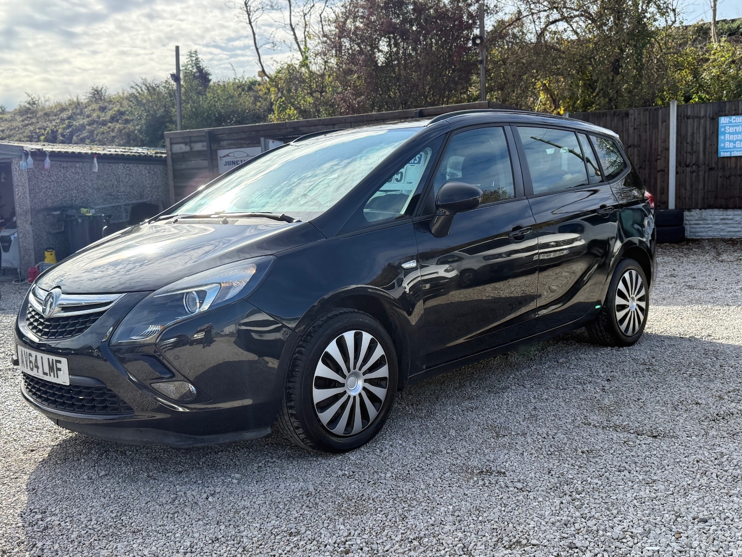 Used Vauxhall Zafira 2014 for sale - 76358359: Photo 4