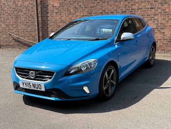 Used Volvo V40 2015 for sale - 78743449: Photo