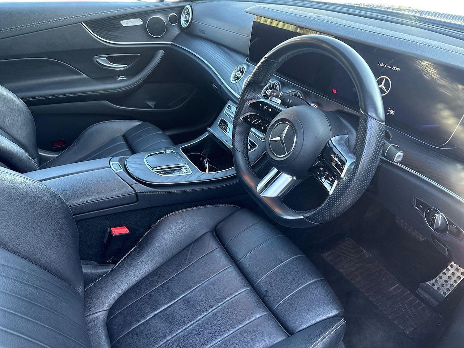 Used Mercedes-Benz E-Class 2021 for sale - 76011049: Photo 15