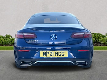 Used Mercedes-Benz E-Class 2021 for sale - 76011049: Photo 4