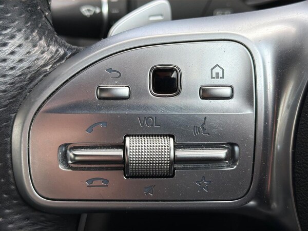 Used Mercedes-Benz C-Class 2020 for sale - 76181428: Photo 27