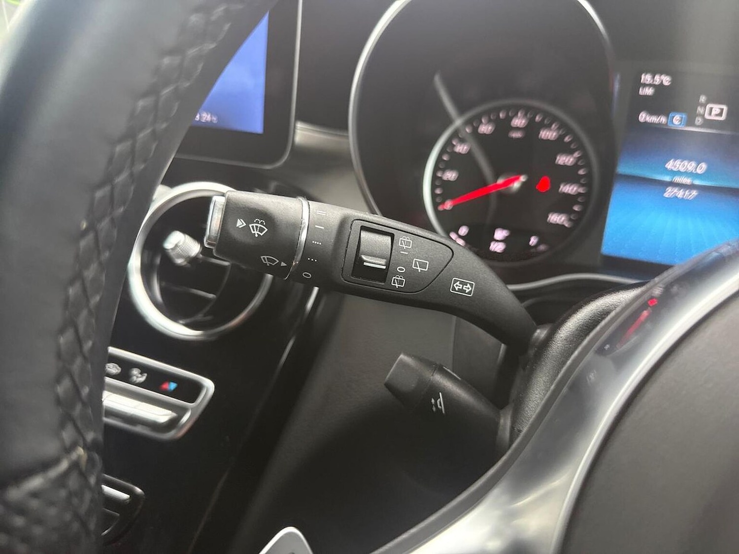 Used Mercedes-Benz GLC 2022 for sale - 76403422: Photo 28