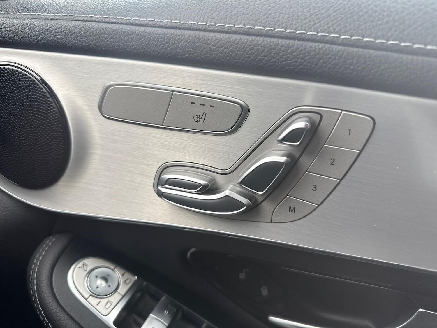 Used Mercedes-Benz GLC 2022 for sale - 76403422: Photo 30