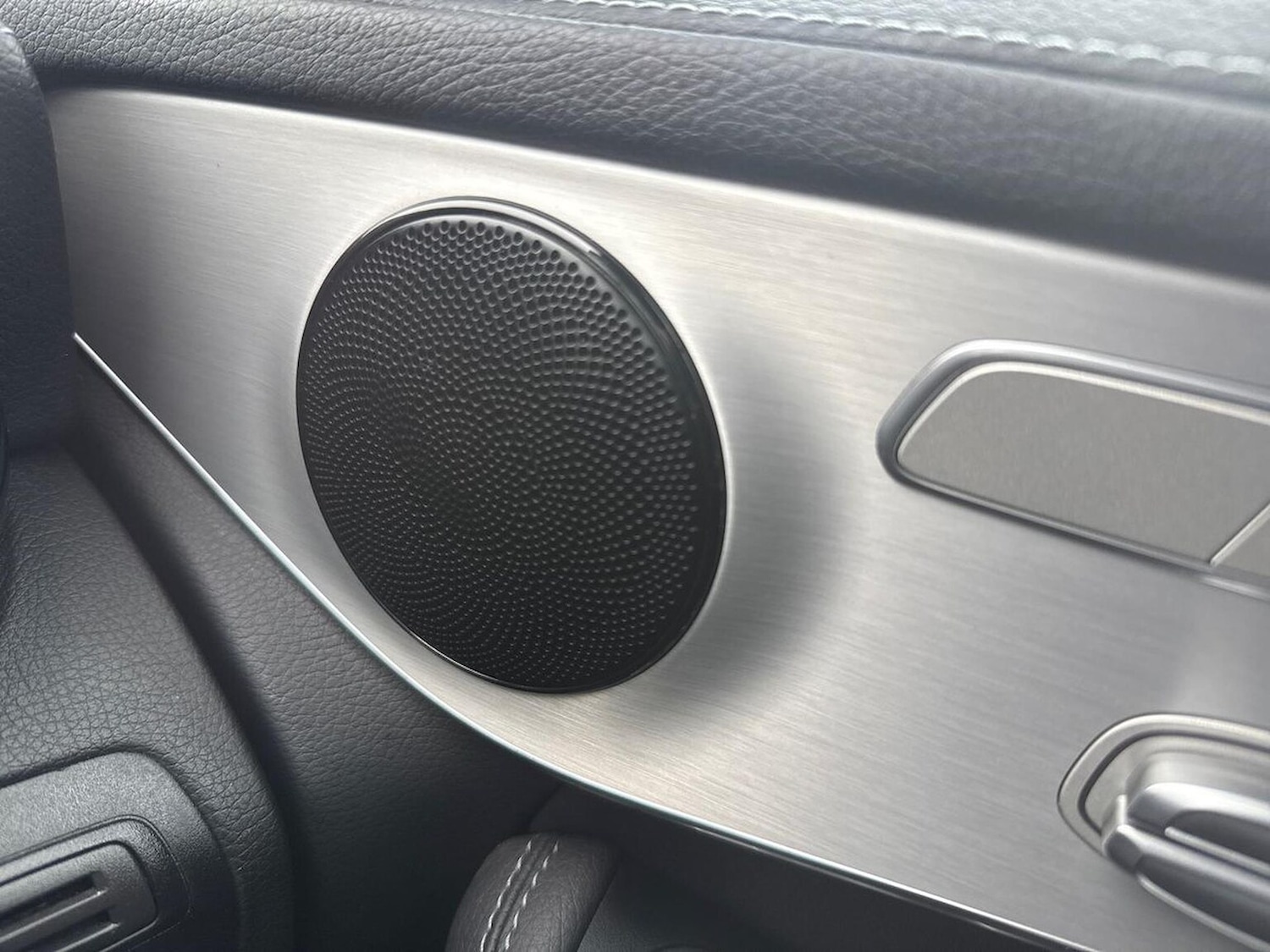 Used Mercedes-Benz GLC 2022 for sale - 76403422: Photo 31