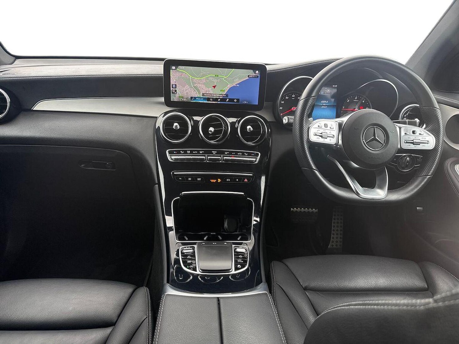 Used Mercedes-Benz GLC 2022 for sale - 76403422: Photo 8