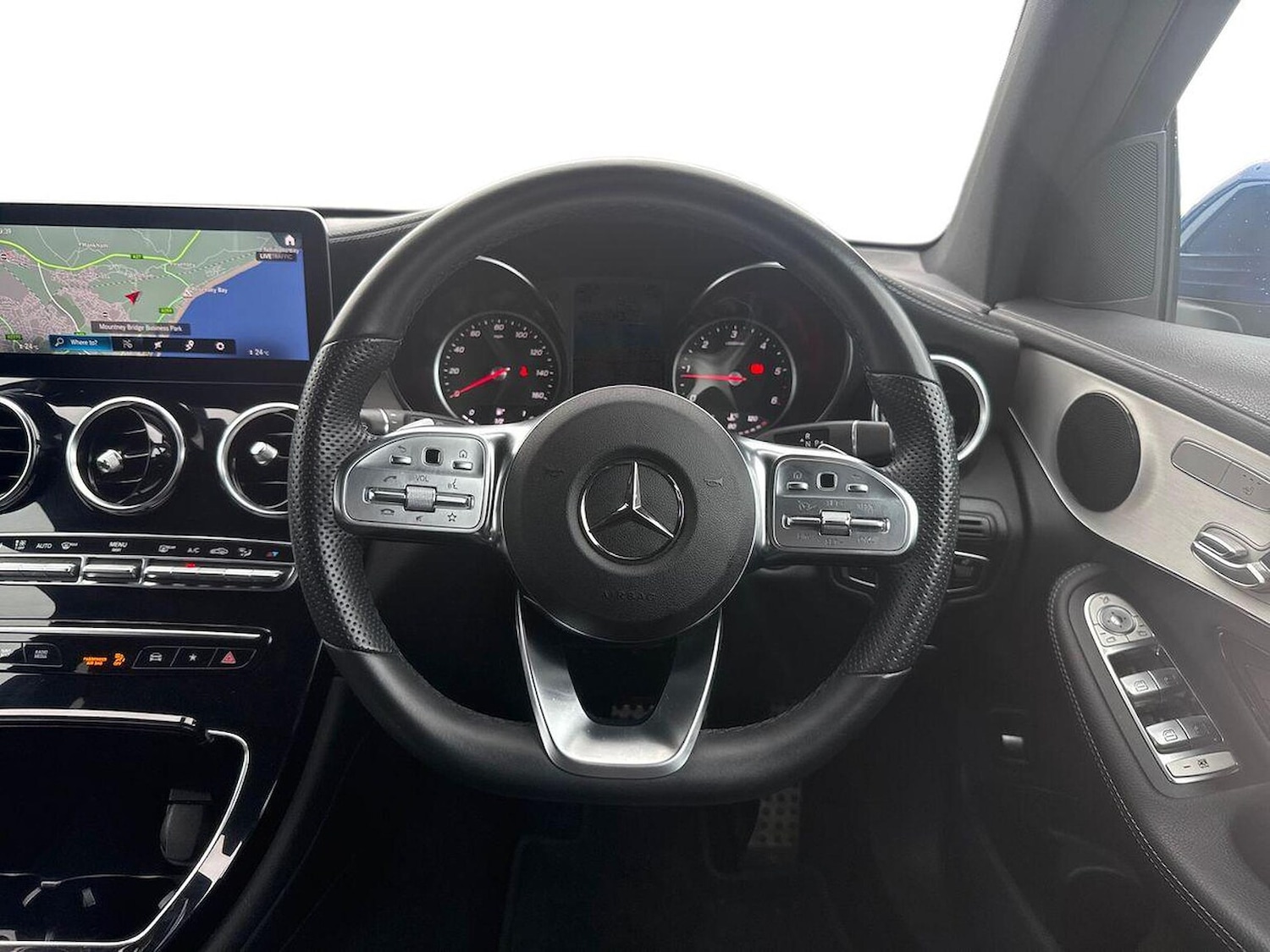 Used Mercedes-Benz GLC 2022 for sale - 76403422: Photo 9