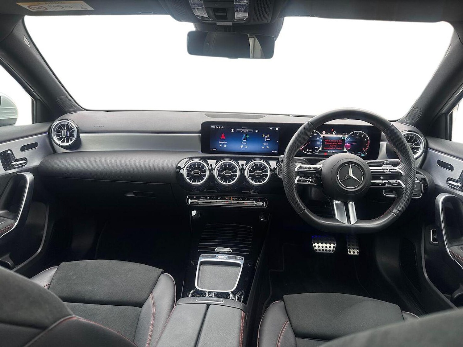 Used Mercedes-Benz CLA 2025 for sale - 76320717: Photo 8