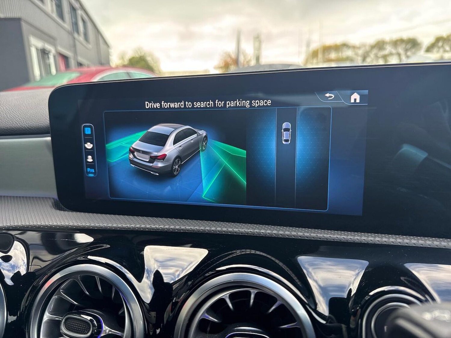 Used Mercedes-Benz A-Class 2024 for sale - 76412454: Photo 23