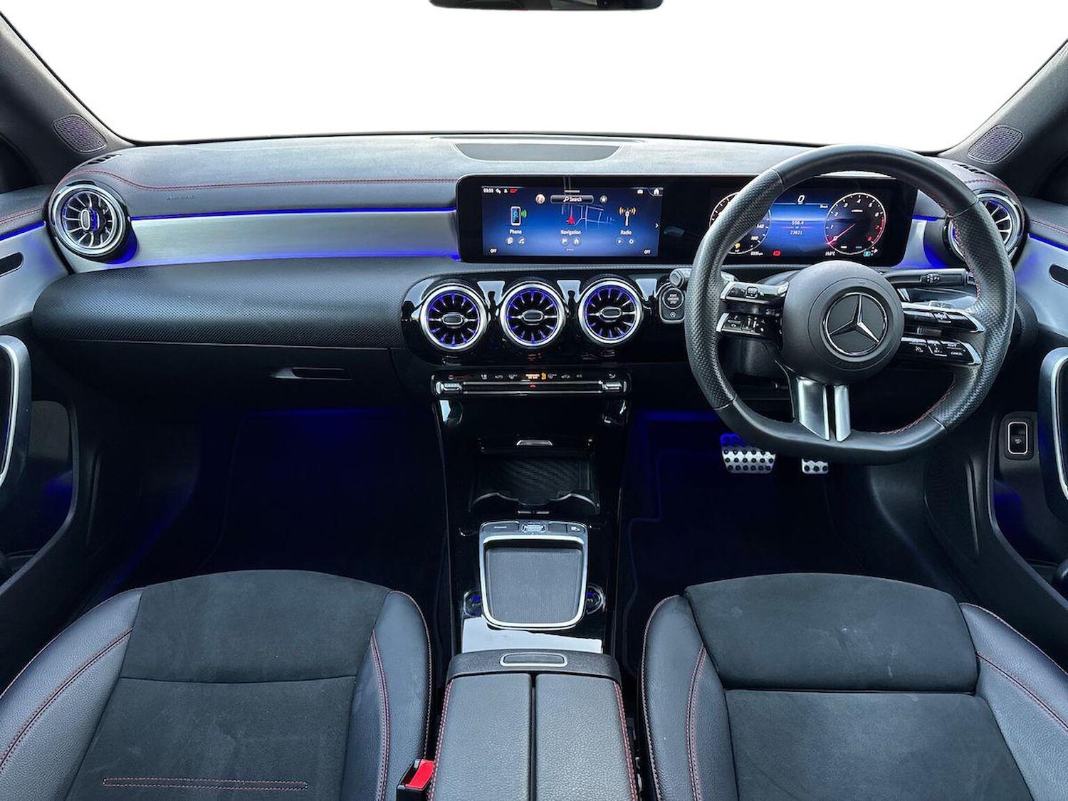 Used Mercedes-Benz CLA 2023 for sale - 76521010: Photo 8