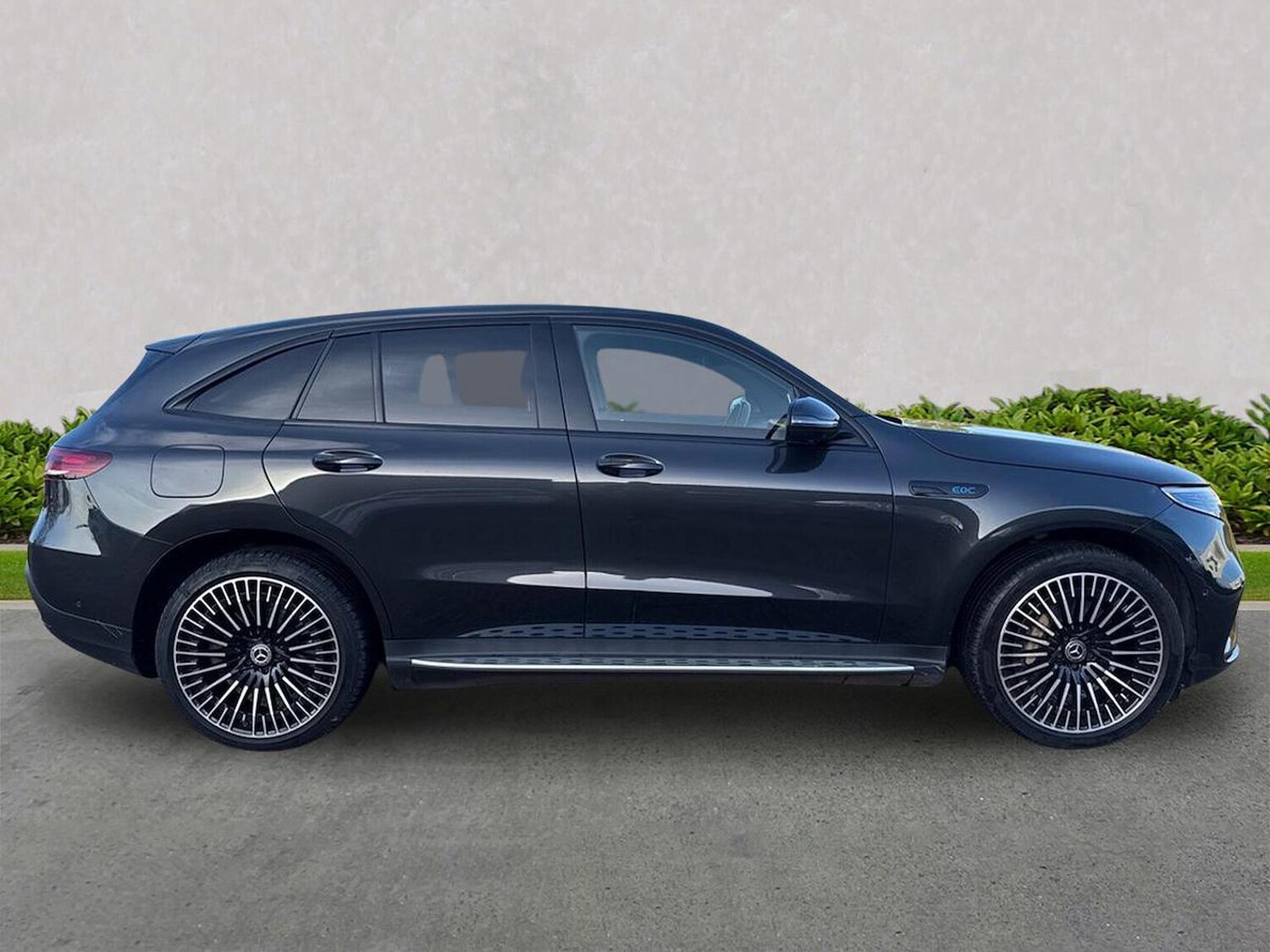 Used Mercedes-Benz EQC 2021 for sale - 76986878: Photo 3