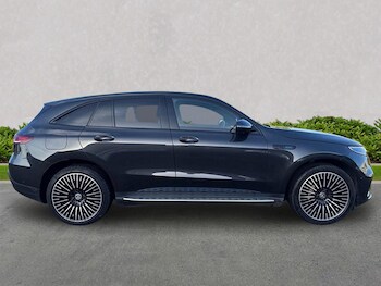 Used Mercedes-Benz EQC 2021 for sale - 76986878: Photo