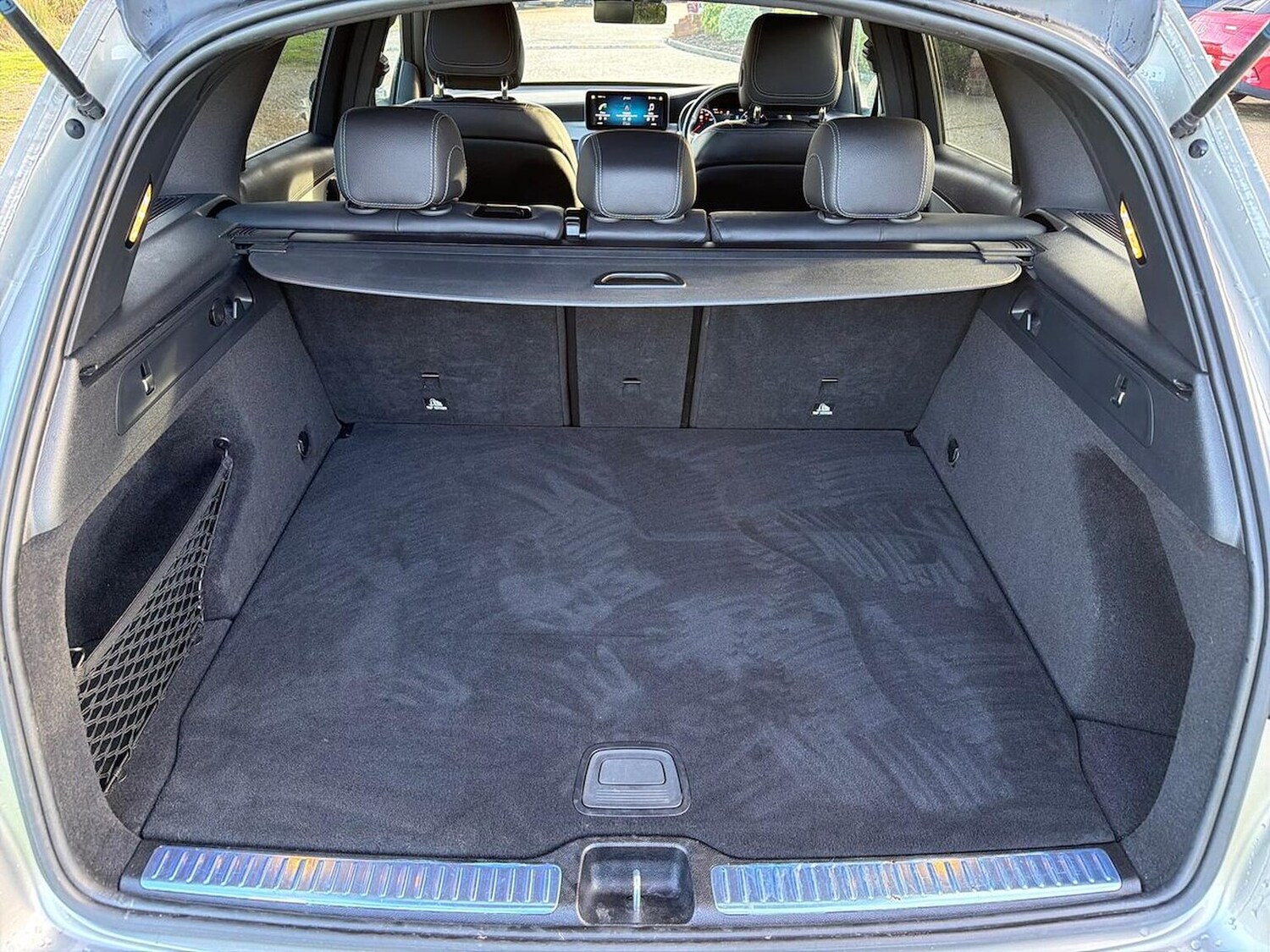 Used Mercedes-Benz GLC 2022 for sale - 76748393: Photo 17