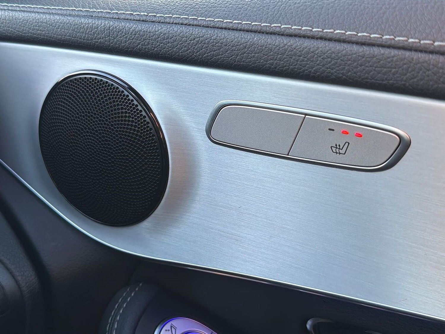 Used Mercedes-Benz GLC 2022 for sale - 76748393: Photo 30