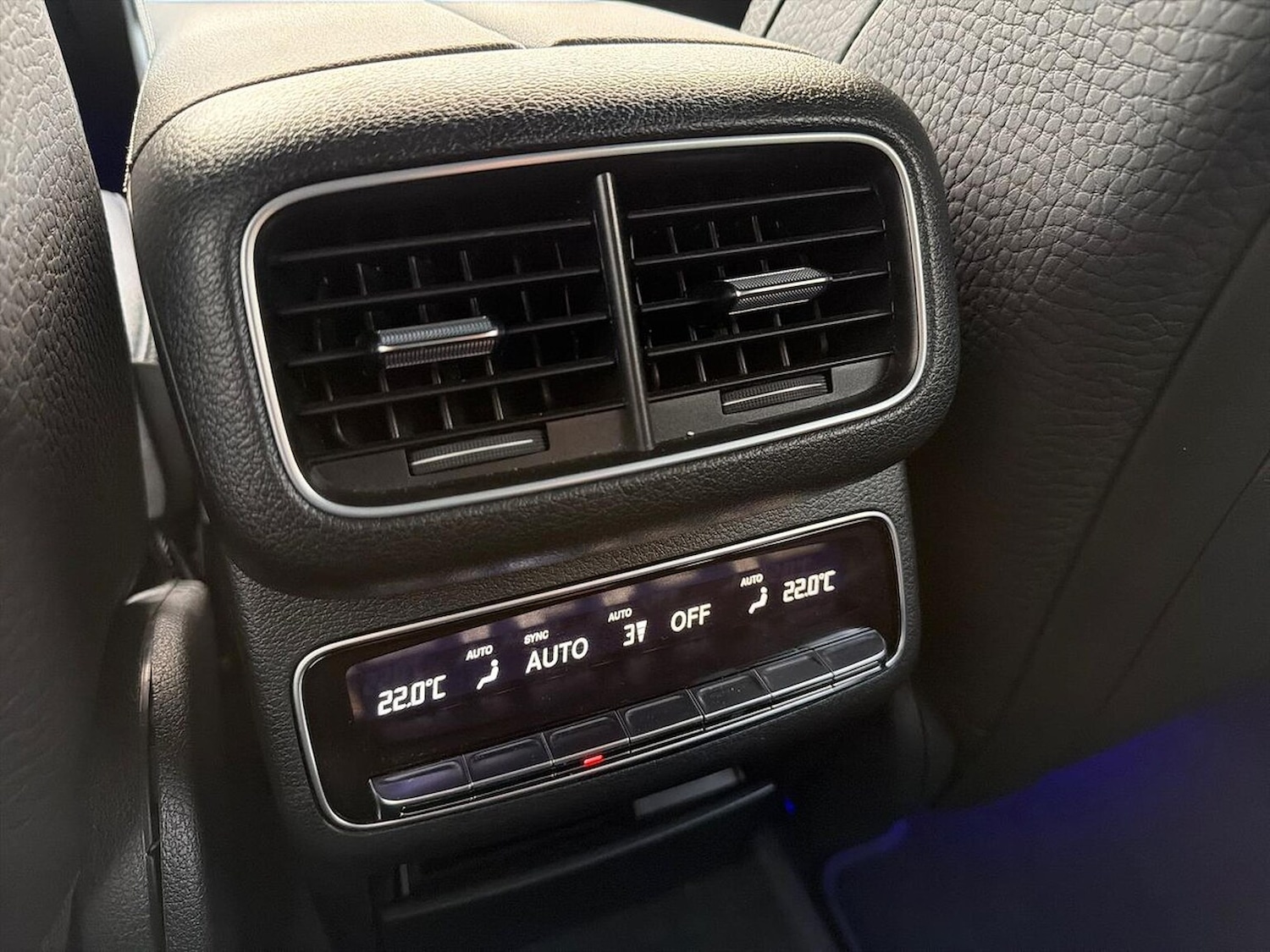 Used Mercedes-Benz GLS 2023 for sale - 76470987: Photo 2