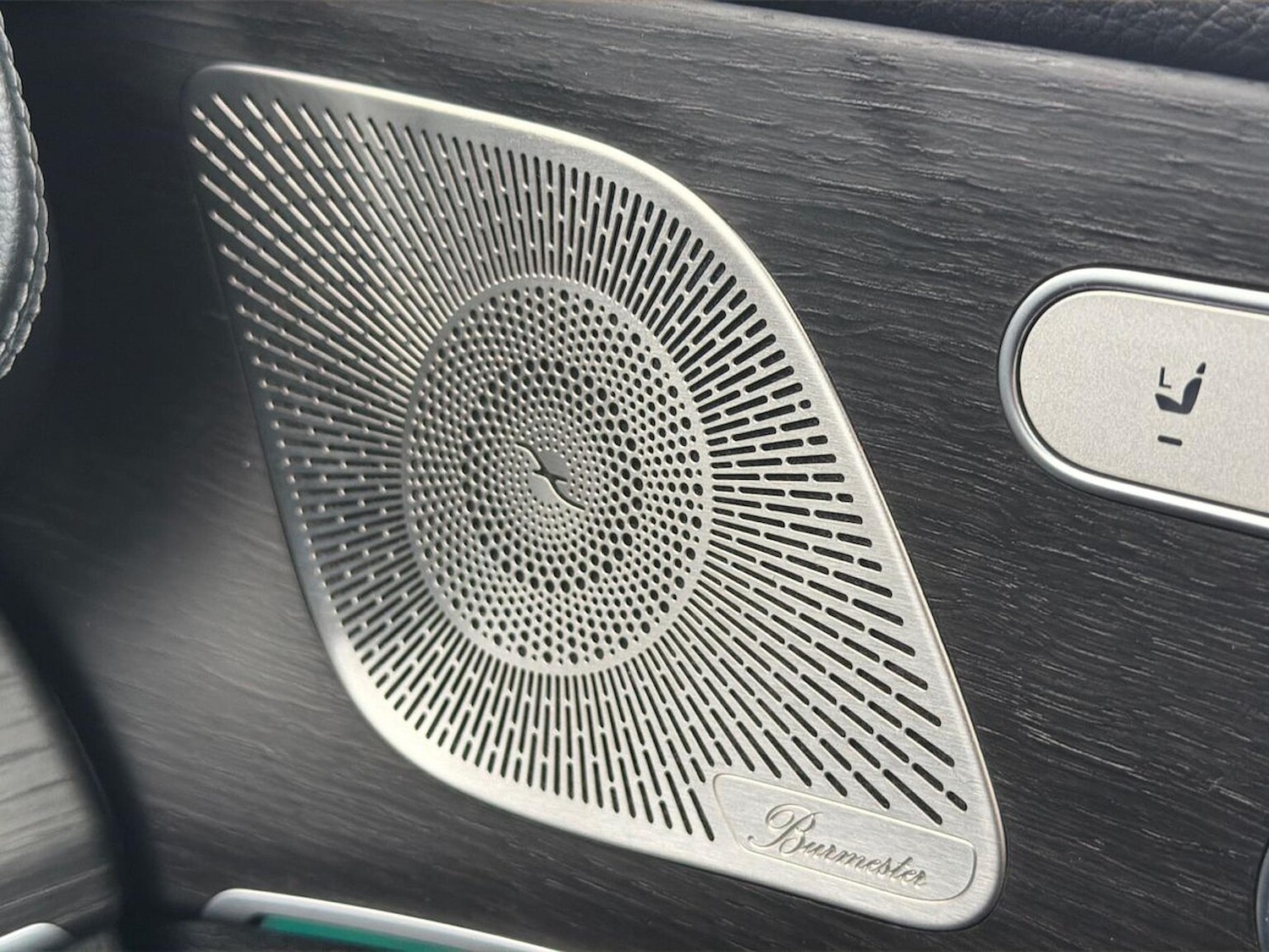 Used Mercedes-Benz GLS 2023 for sale - 76470987: Photo 32