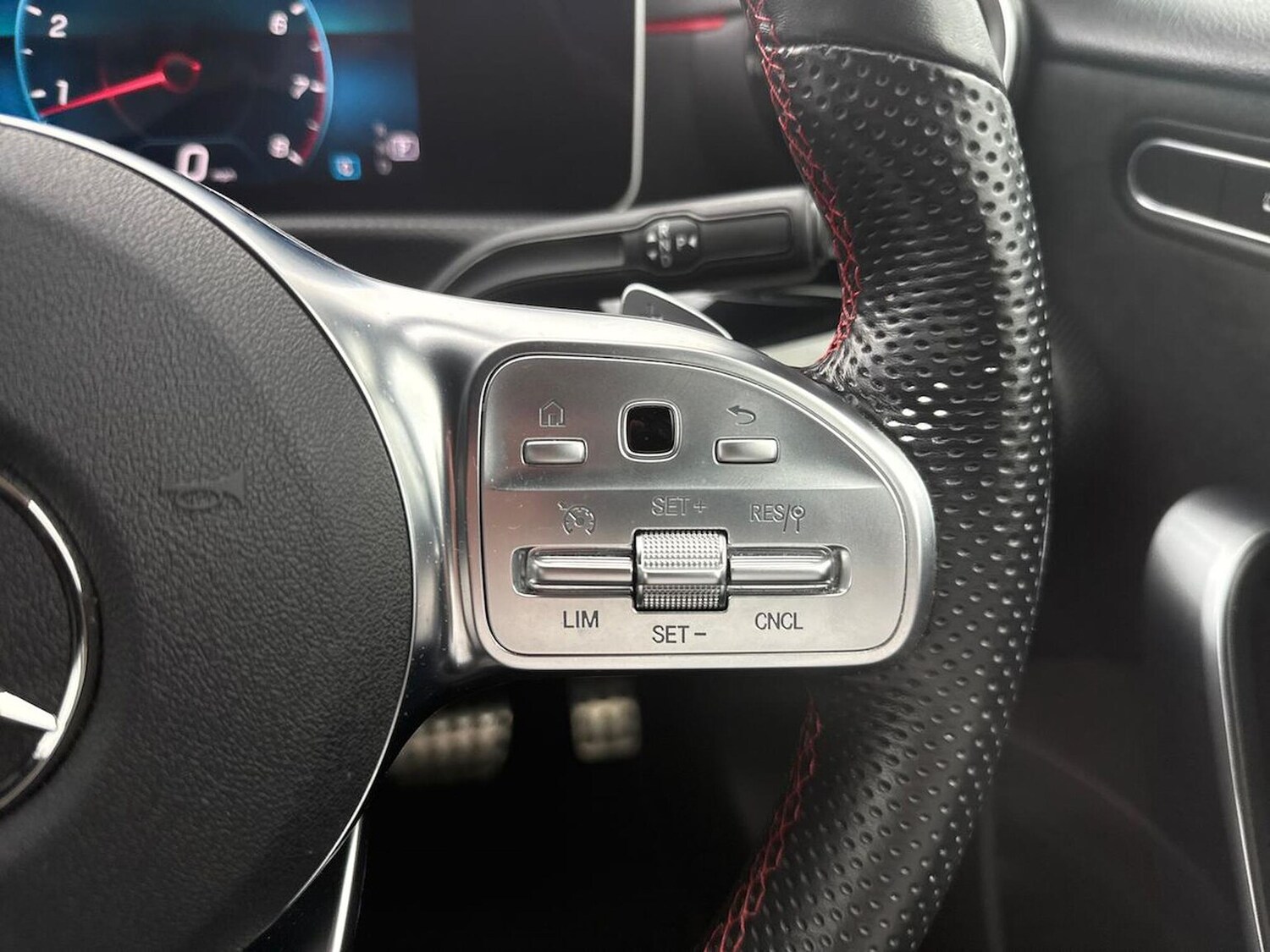 Used Mercedes-Benz A-Class 2020 for sale - 76292951: Photo 27