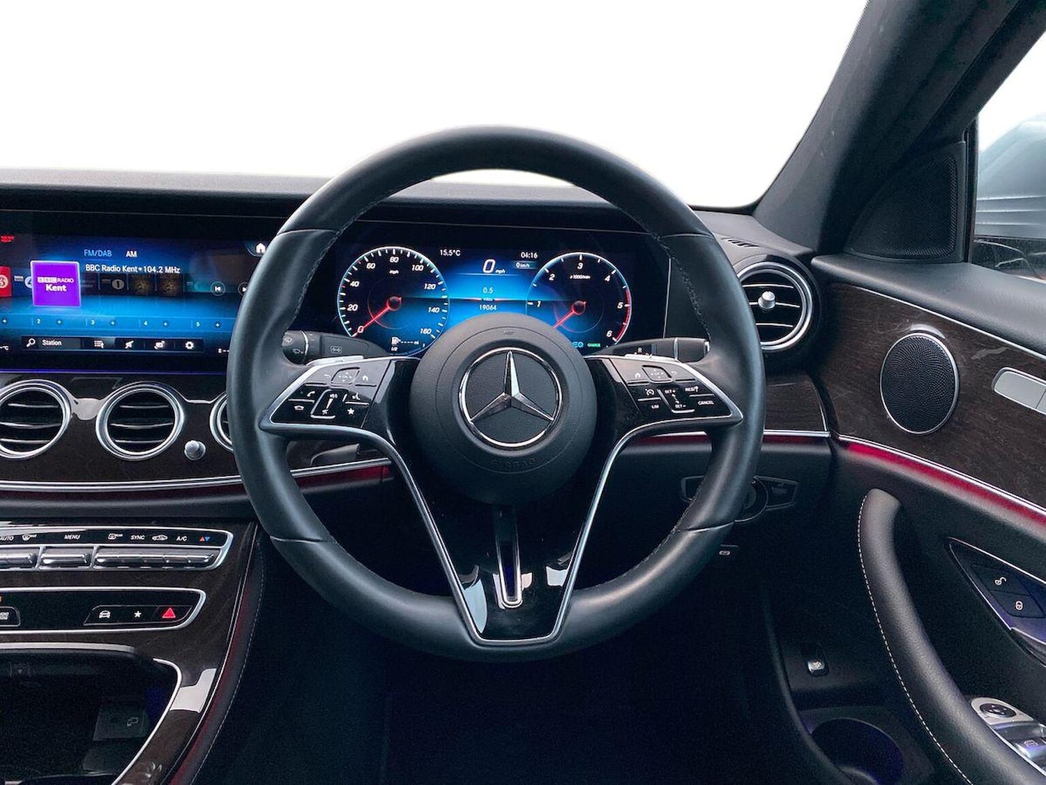 Used Mercedes-Benz E Class 2022 for sale - 76461800: Photo 9