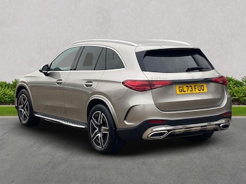 Used Mercedes-Benz GLC 2023 for sale - 75987661: Photo 2