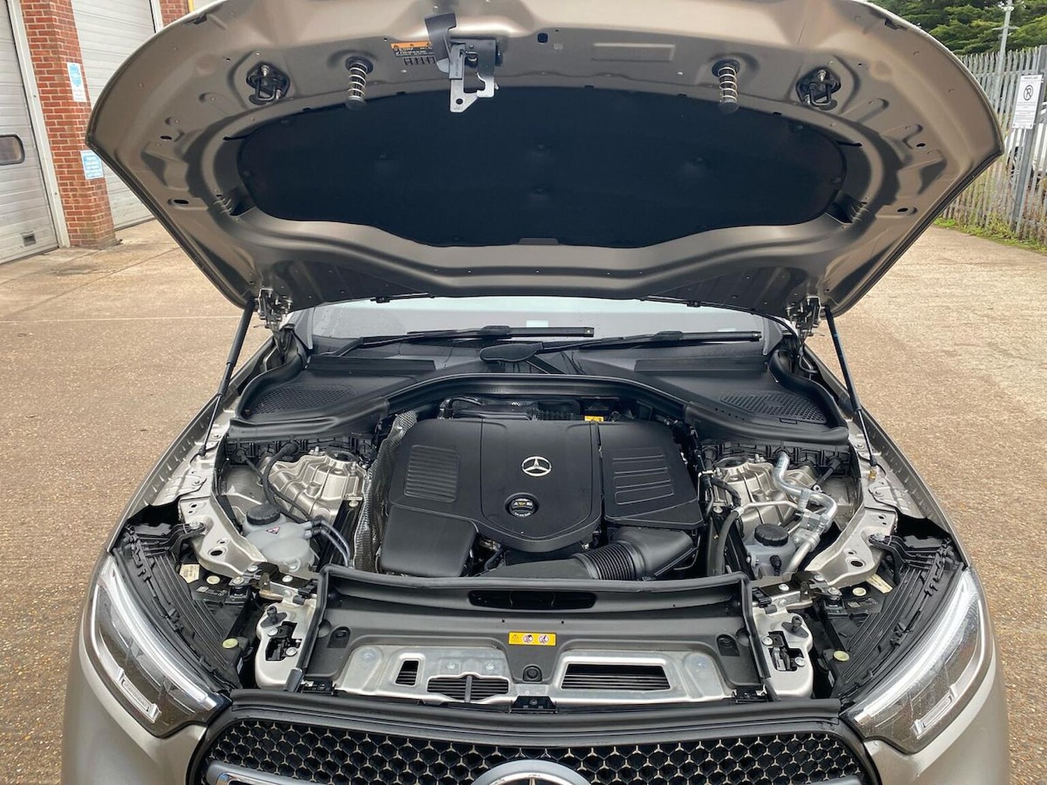 Used Mercedes-Benz GLC 2023 for sale - 75987661: Photo 39