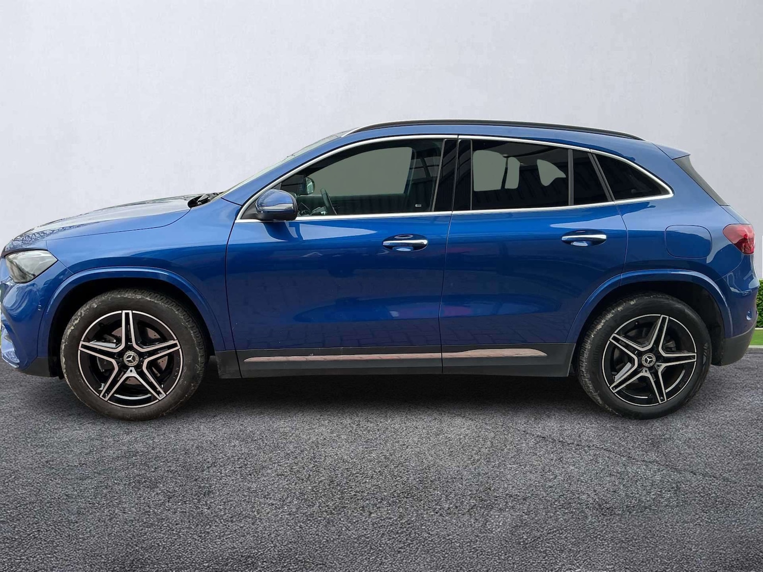 Used Mercedes-Benz GLA 2025 for sale - 78064480: Photo 2