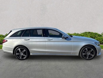 Used Mercedes-Benz C Class 2019 for sale - 76521006: Photo