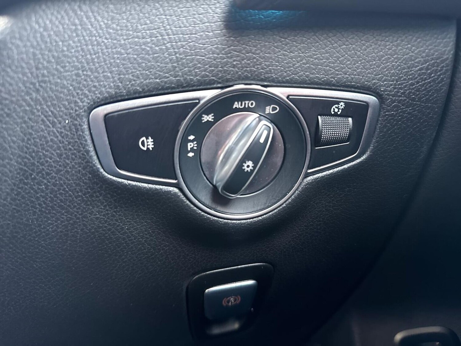 Used Mercedes-Benz EQC 2021 for sale - 77488619: Photo 24