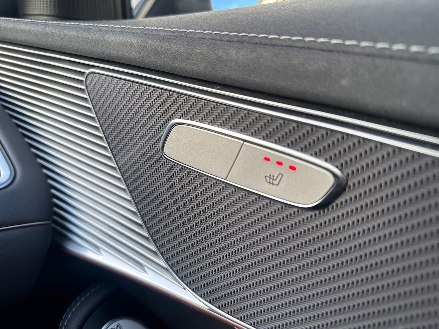 Used Mercedes-Benz EQC 2021 for sale - 77488619: Photo 32