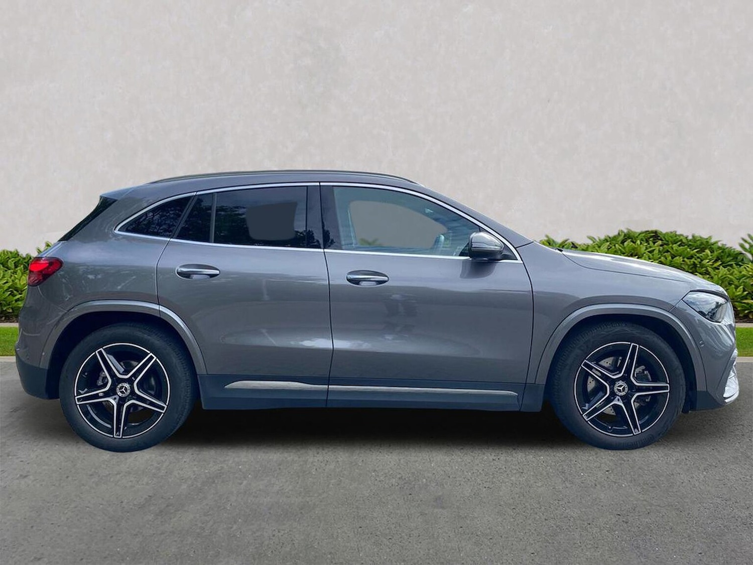 Used Mercedes-Benz GLA 2024 for sale - 76128979: Photo 3