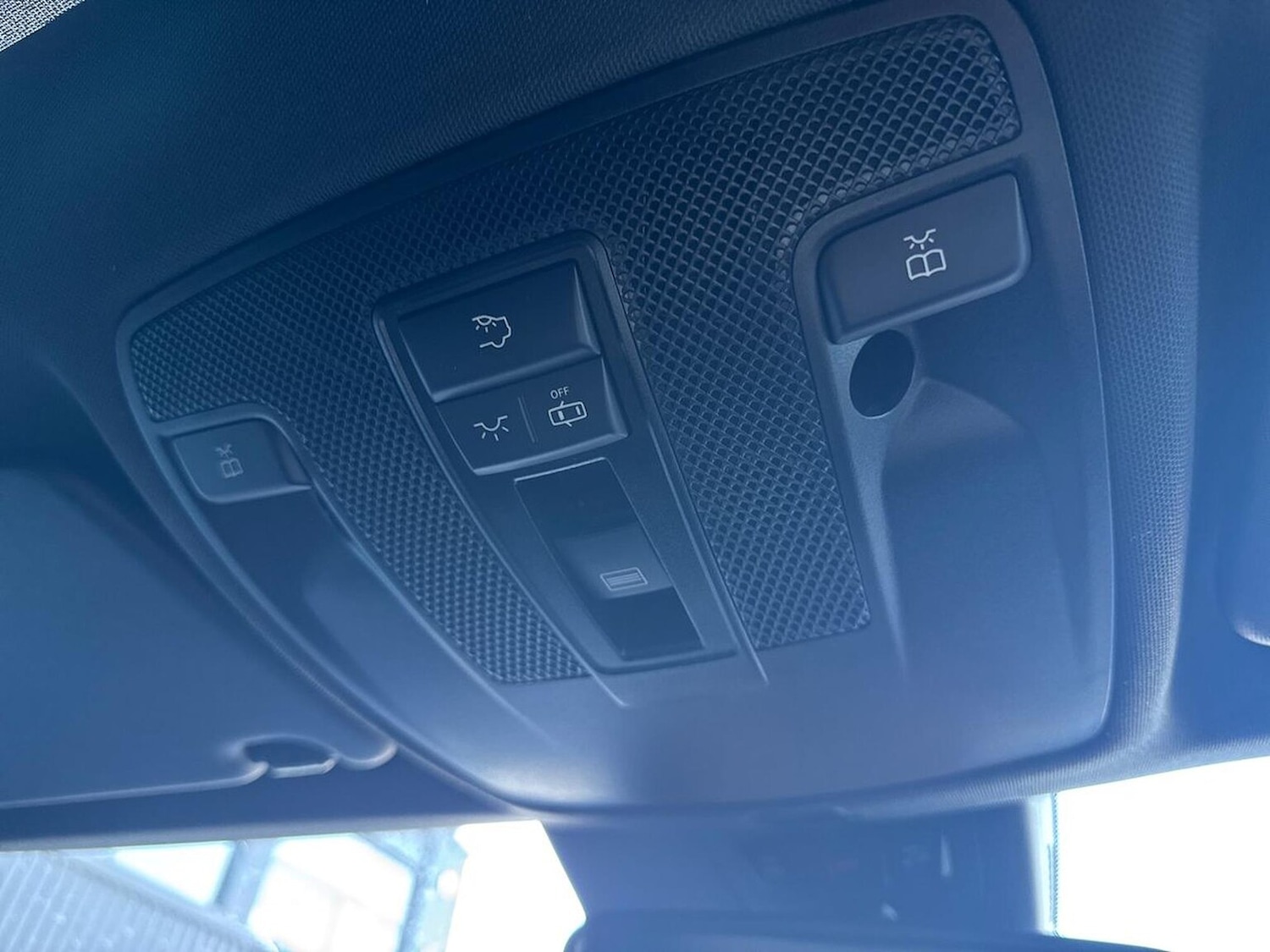 Used Mercedes-Benz GLA 2020 for sale - 76628073: Photo 14