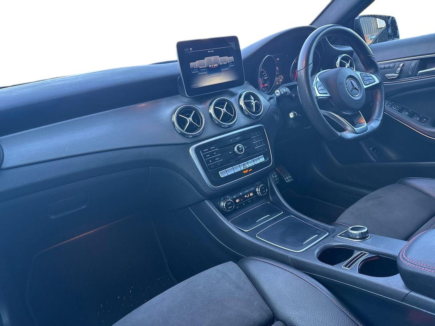 Used Mercedes-Benz GLA 2020 for sale - 76628073: Photo 7