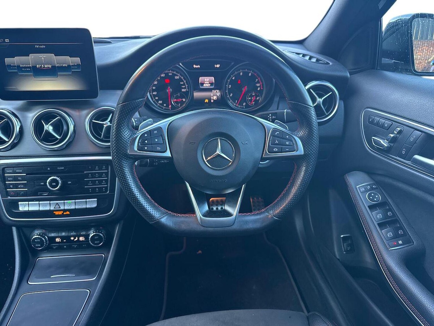 Used Mercedes-Benz GLA 2020 for sale - 76628073: Photo 9