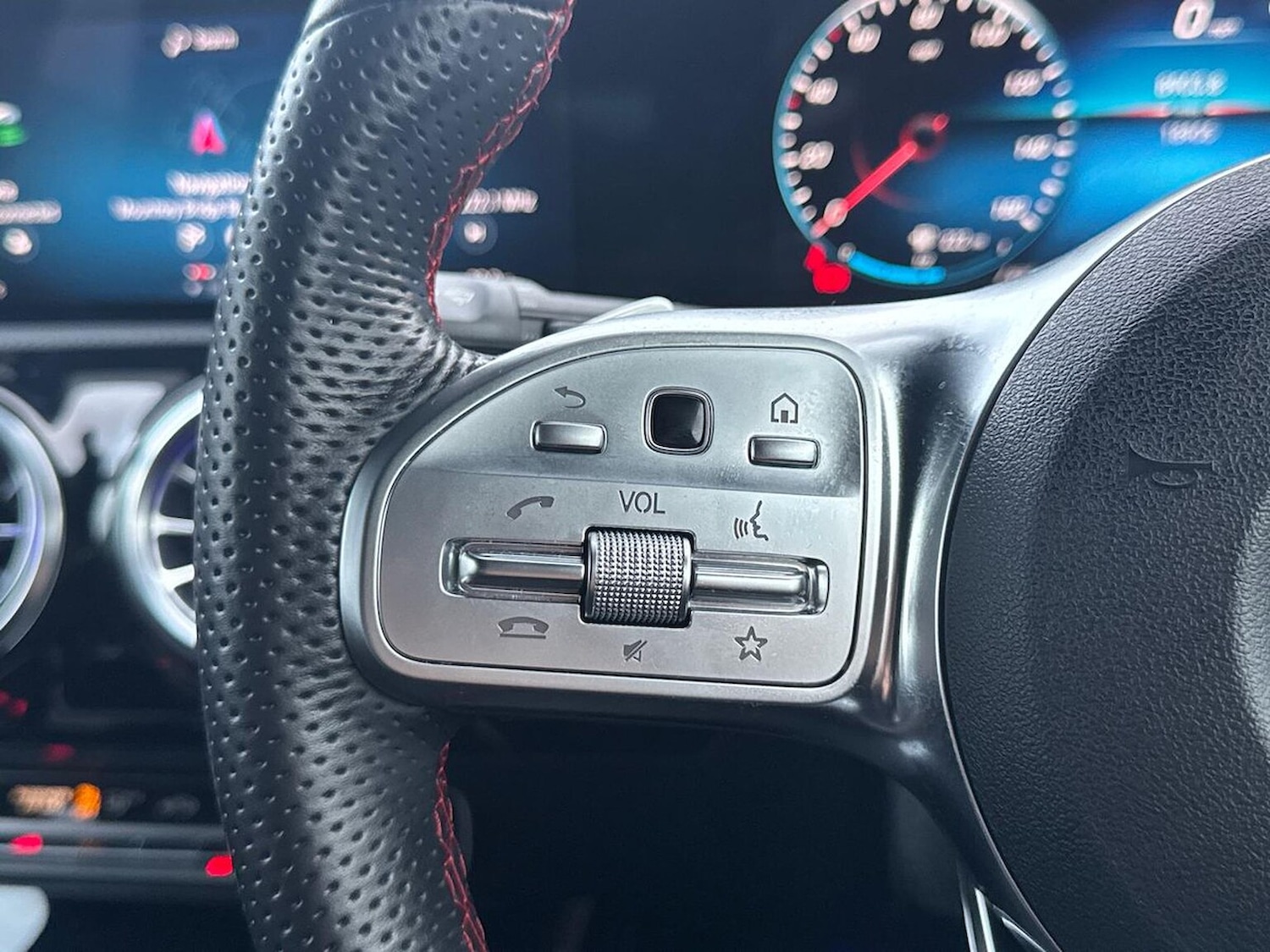 Used Mercedes-Benz A-Class 2022 for sale - 76418183: Photo 26