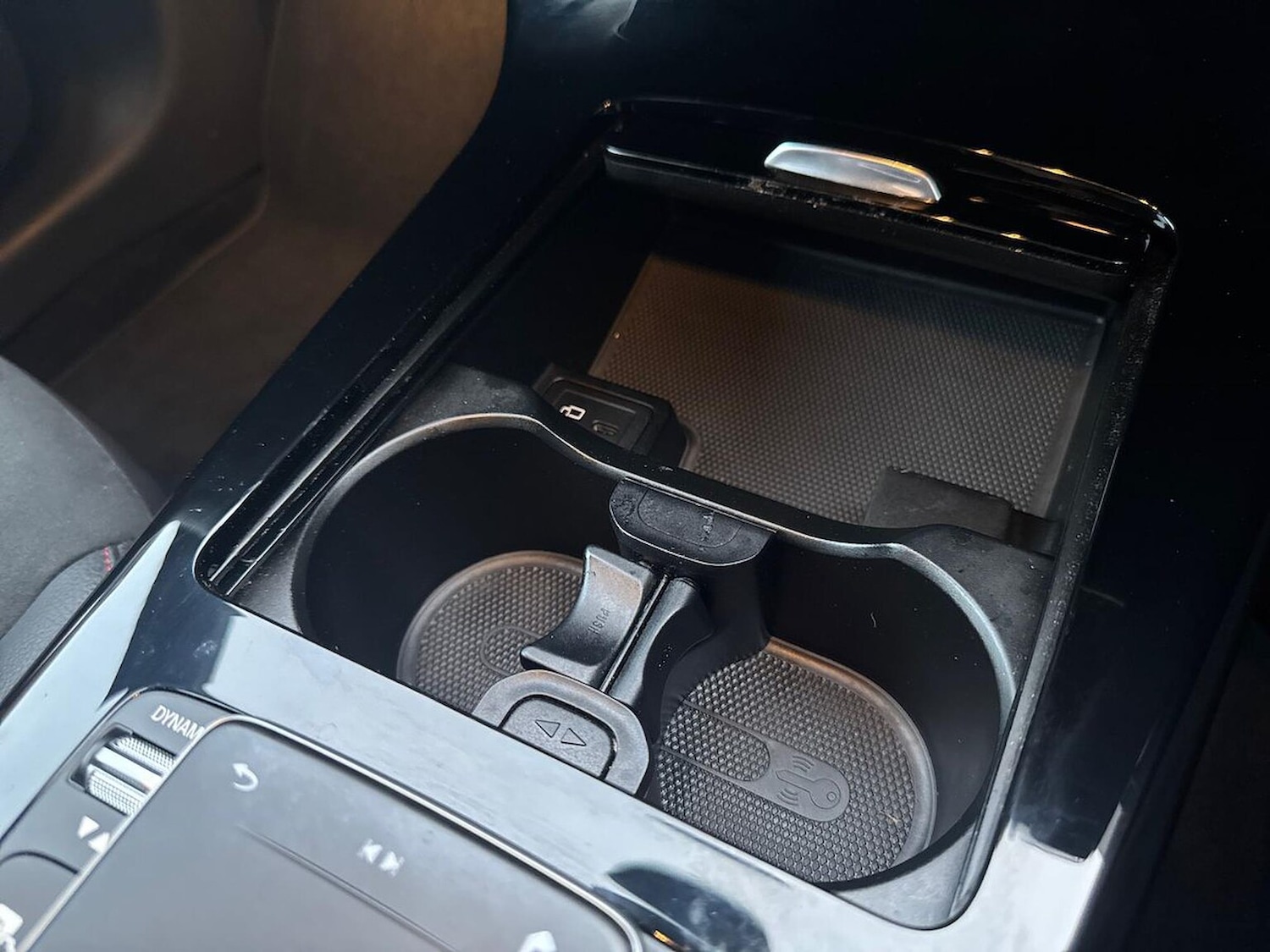 Used Mercedes-Benz A-Class 2022 for sale - 76418183: Photo 32