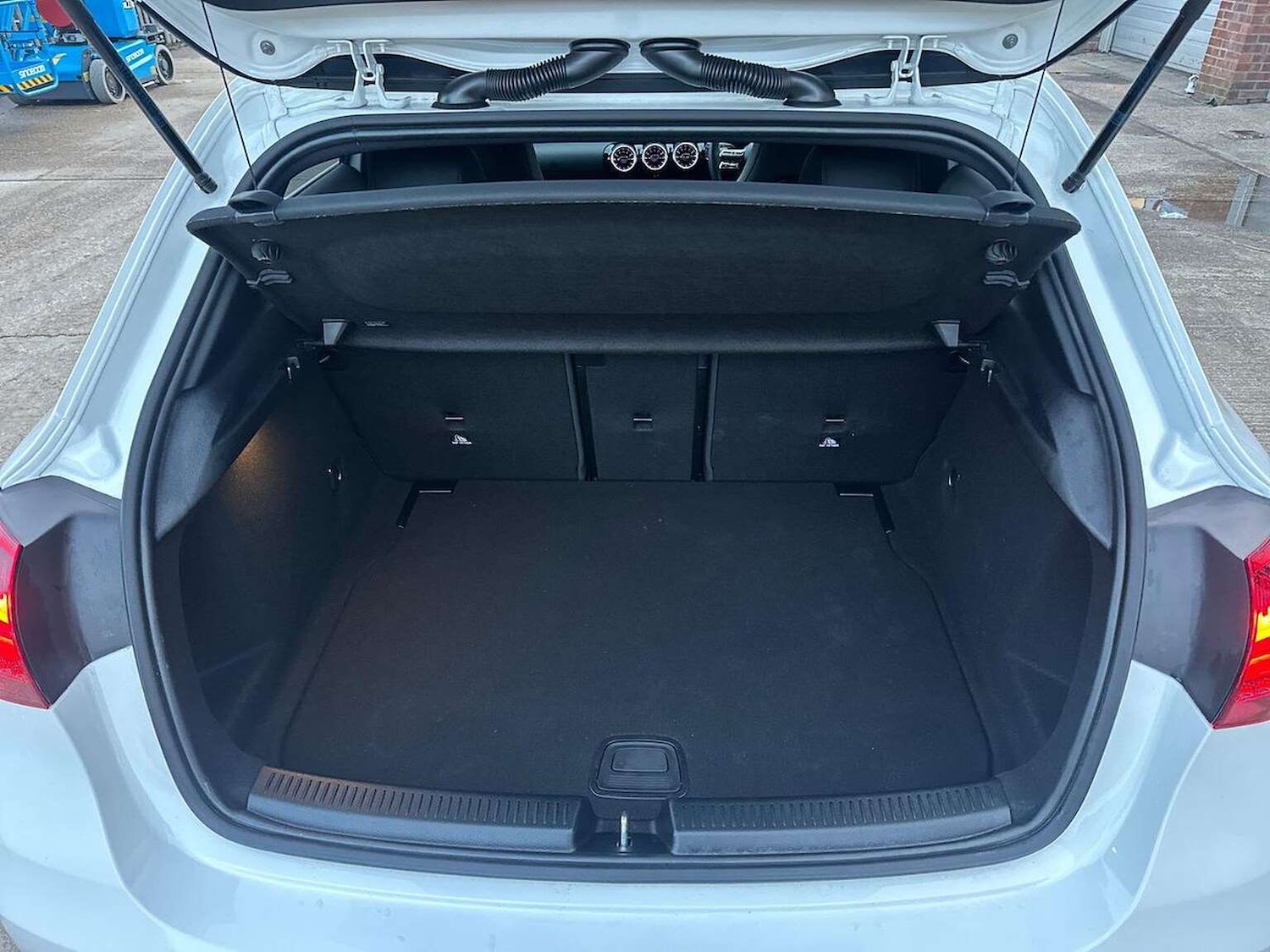 Used Mercedes-Benz A-Class 2025 for sale - 77845318: Photo 17