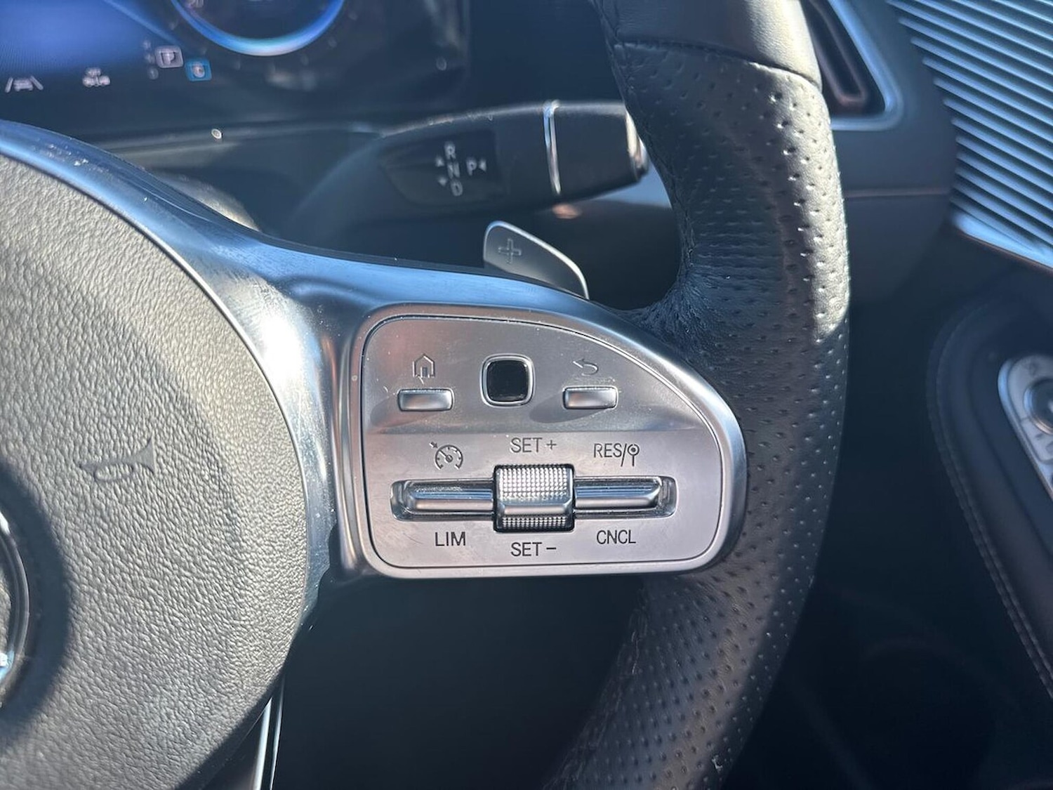 Used Mercedes-Benz EQC 2022 for sale - 76027561: Photo 27