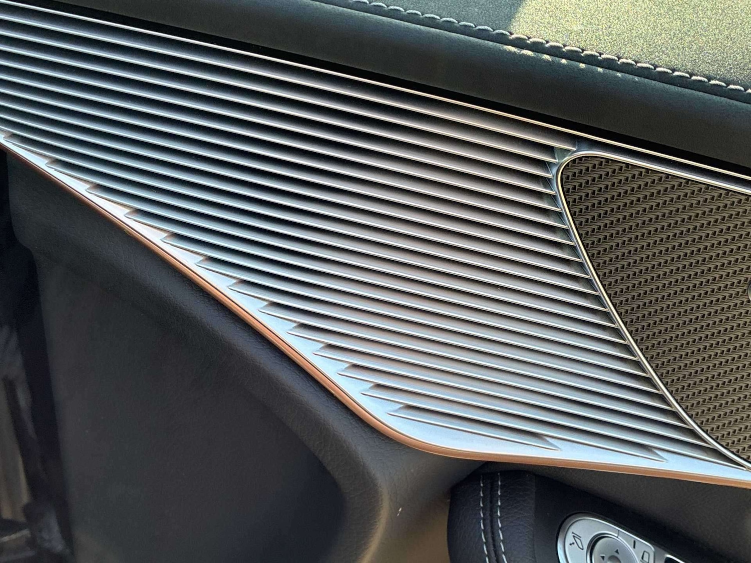 Used Mercedes-Benz EQC 2023 for sale - 78191660: Photo 17