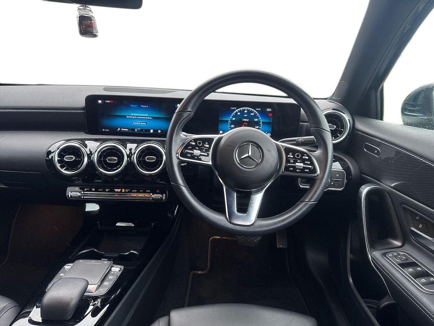 Used Mercedes-Benz A-Class 2022 for sale - 76536560: Photo 9