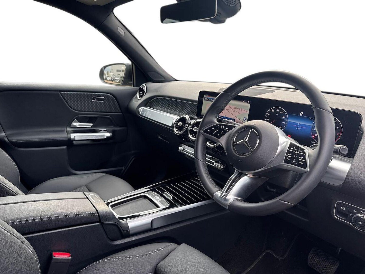 Used Mercedes-Benz GLB 2025 for sale - 76478199: Photo 15