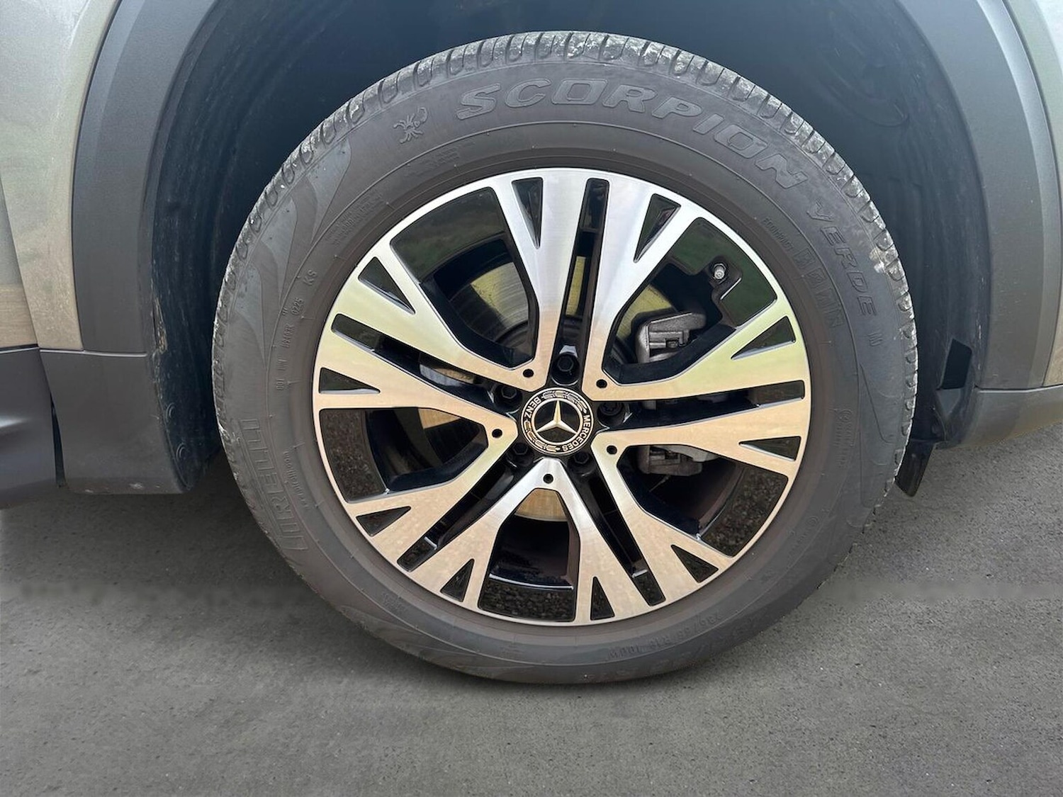 Used Mercedes-Benz GLB 2025 for sale - 76478199: Photo 6