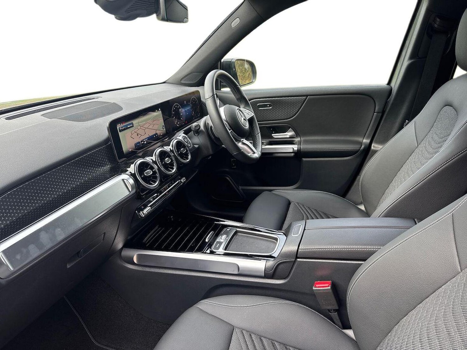 Used Mercedes-Benz GLB 2025 for sale - 76478199: Photo 7