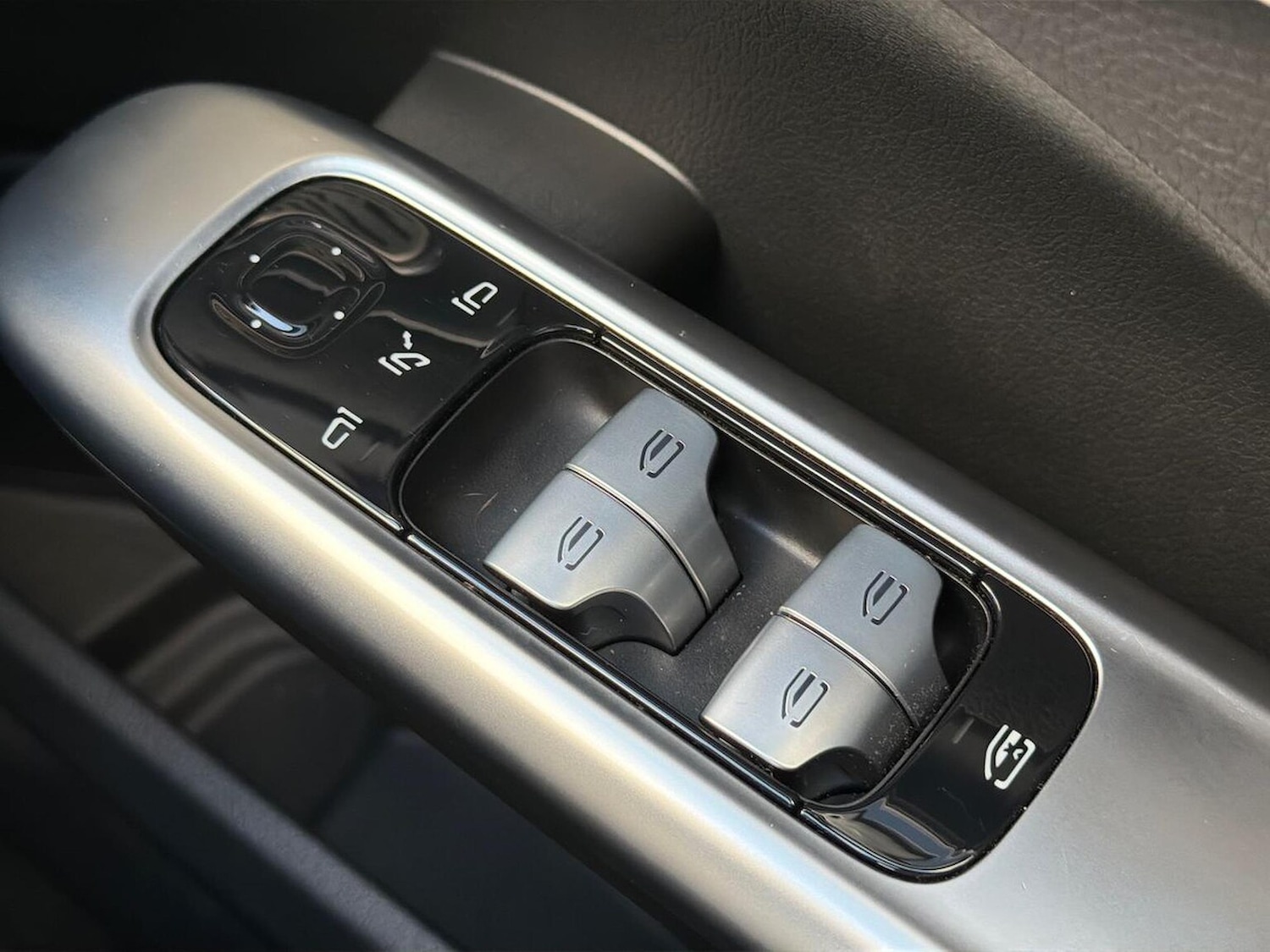 Used Mercedes-Benz C Class 2023 for sale - 76778318: Photo 21