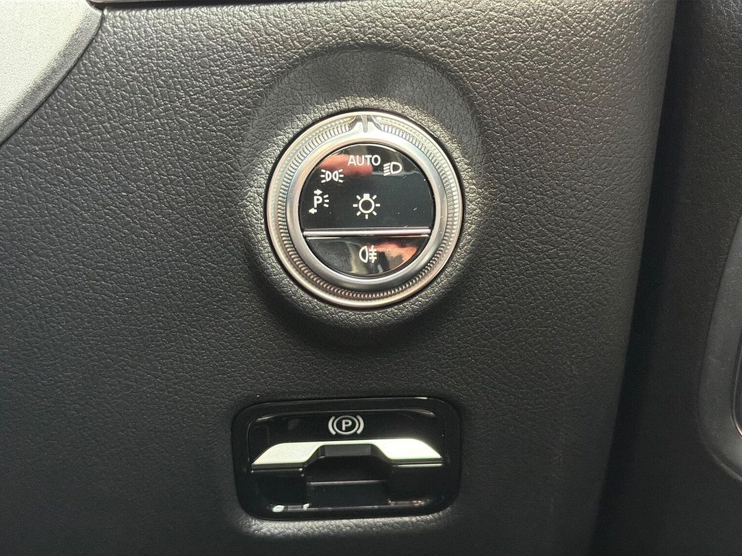 Used Mercedes-Benz C Class 2023 for sale - 76778318: Photo 22