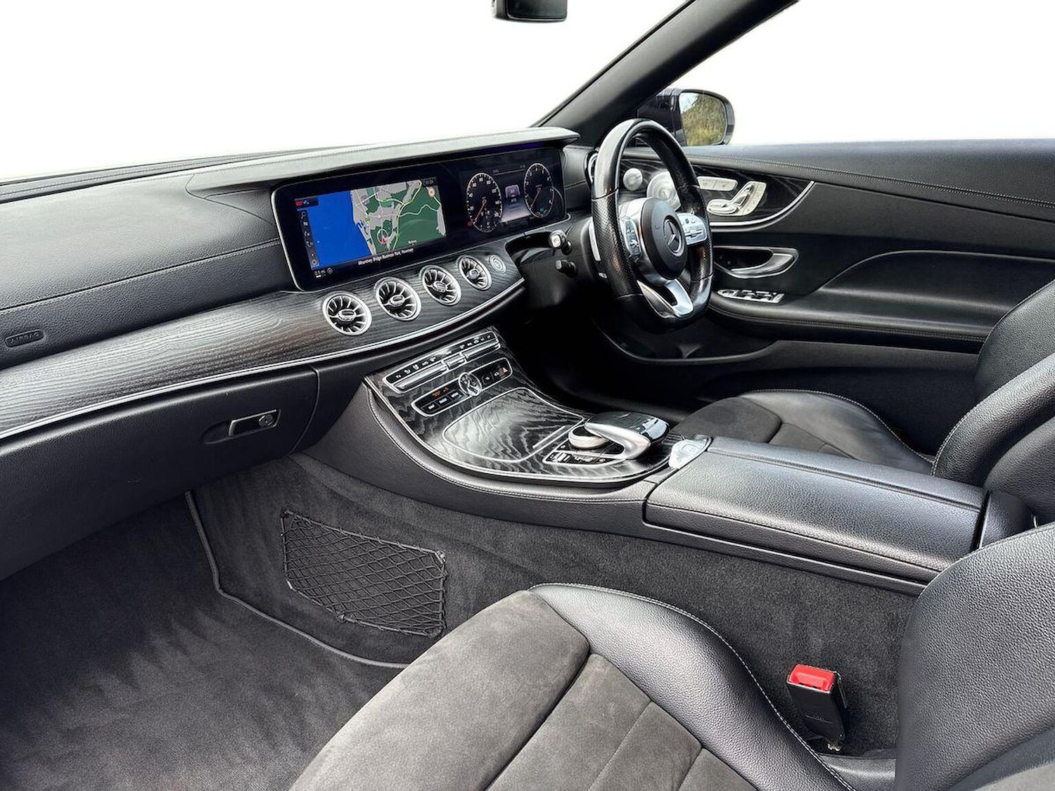 Used Mercedes-Benz E Class 2020 for sale - 76313885: Photo 7